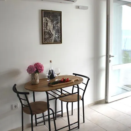 Blue Mediterranean Apartments 斯韦蒂·斯特凡 外观 照片