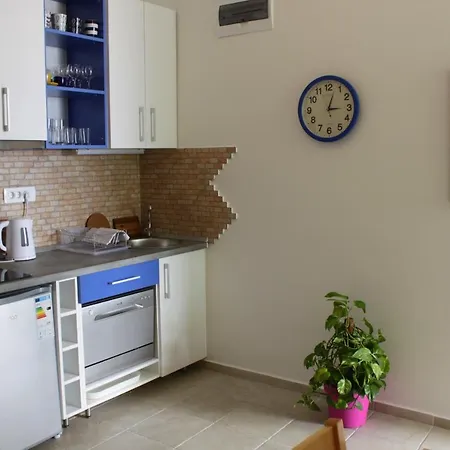 Blue Mediterranean Apartments 斯韦蒂·斯特凡 外观 照片