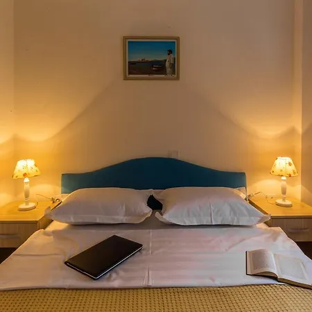 Blue Mediterranean Apartments 斯韦蒂·斯特凡 外观 照片