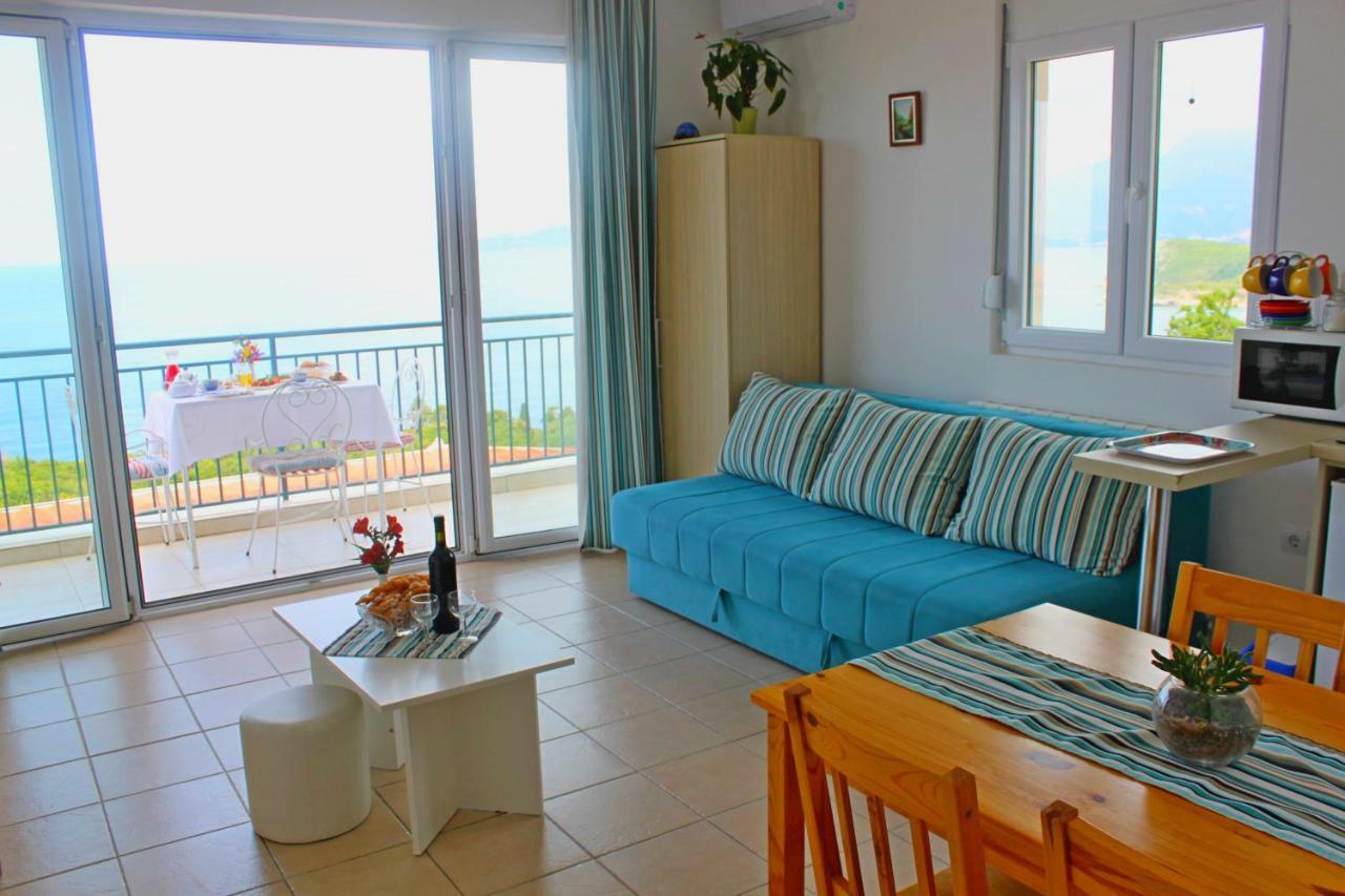 Apartment Blue Mediterranean